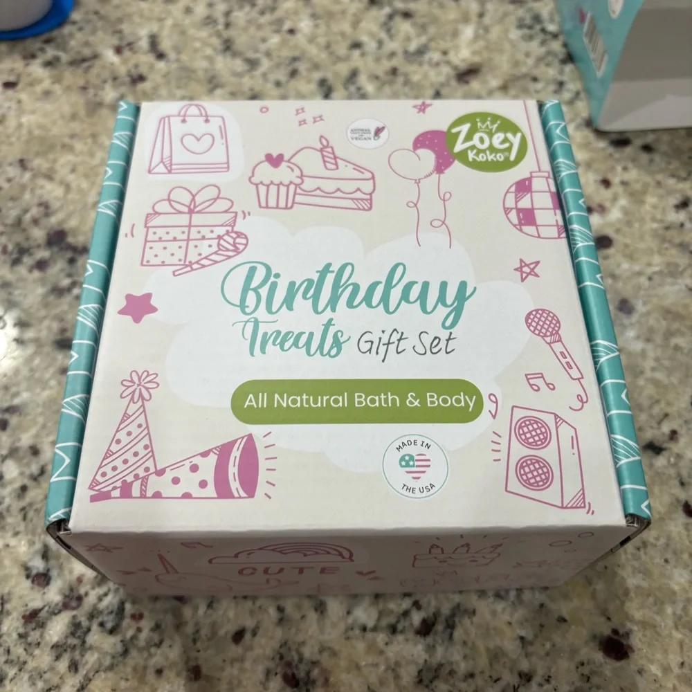 Zoey Koko Birthday Treats Gift Set All Natural Bath & Body 3 piece set New